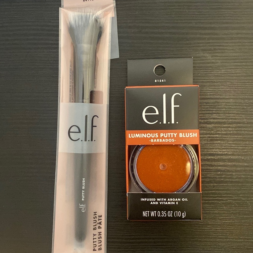 e.l.f. cosmetics Blush + Brush Combo (Brand New!)